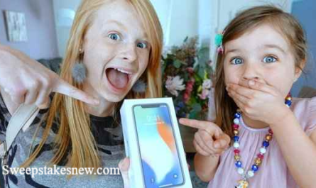 Family Fizz iPhone XS Giveaway (Familyfizz.tv)